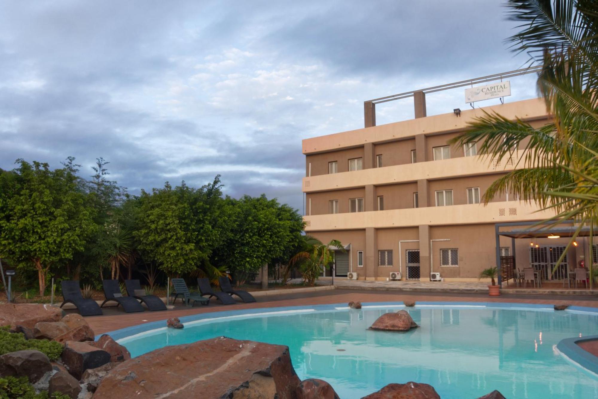 Praia Capital Residence Aparthotel Eksteriør bilde